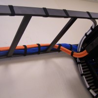 Cable Tray H-Frame Entry